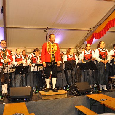 Die Stadtmusikkapelle Wilten unter Kpm. Raimund Walder bei ihrem fulminanten Gastkonzert in Erpfendorf